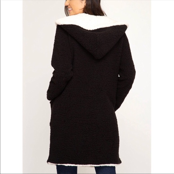 ✨LAST 1✨ 🎁Black Hooded Shearling Fleece Jacket - Picture 4 of 6